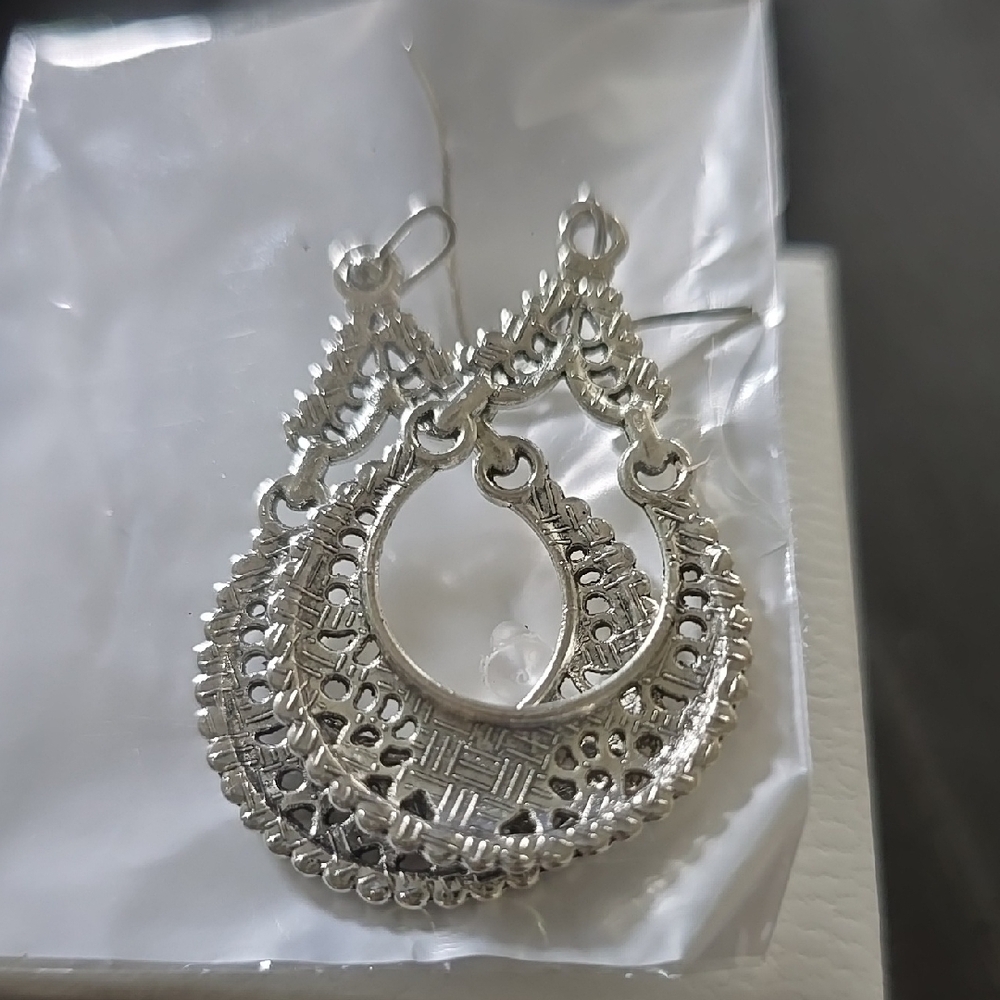 Elegant Silver Dangle Earrings